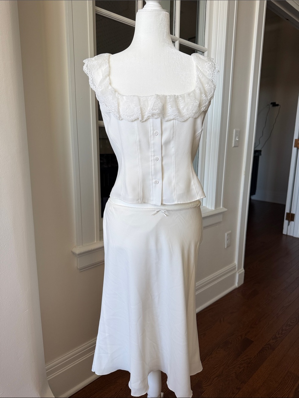 Danielle Guizio White Lace-Trim Corset Top & Skirt Set